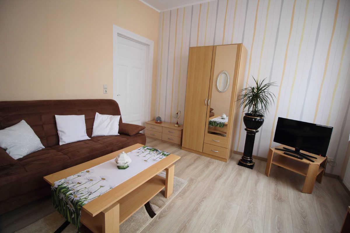 Ferienwohnung Thurk 사스니츠 외부 사진