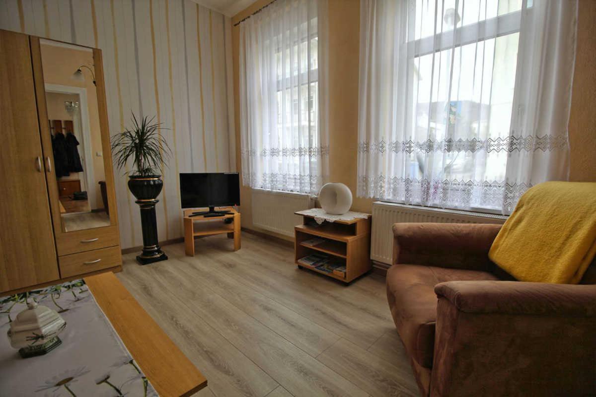 Ferienwohnung Thurk 사스니츠 외부 사진