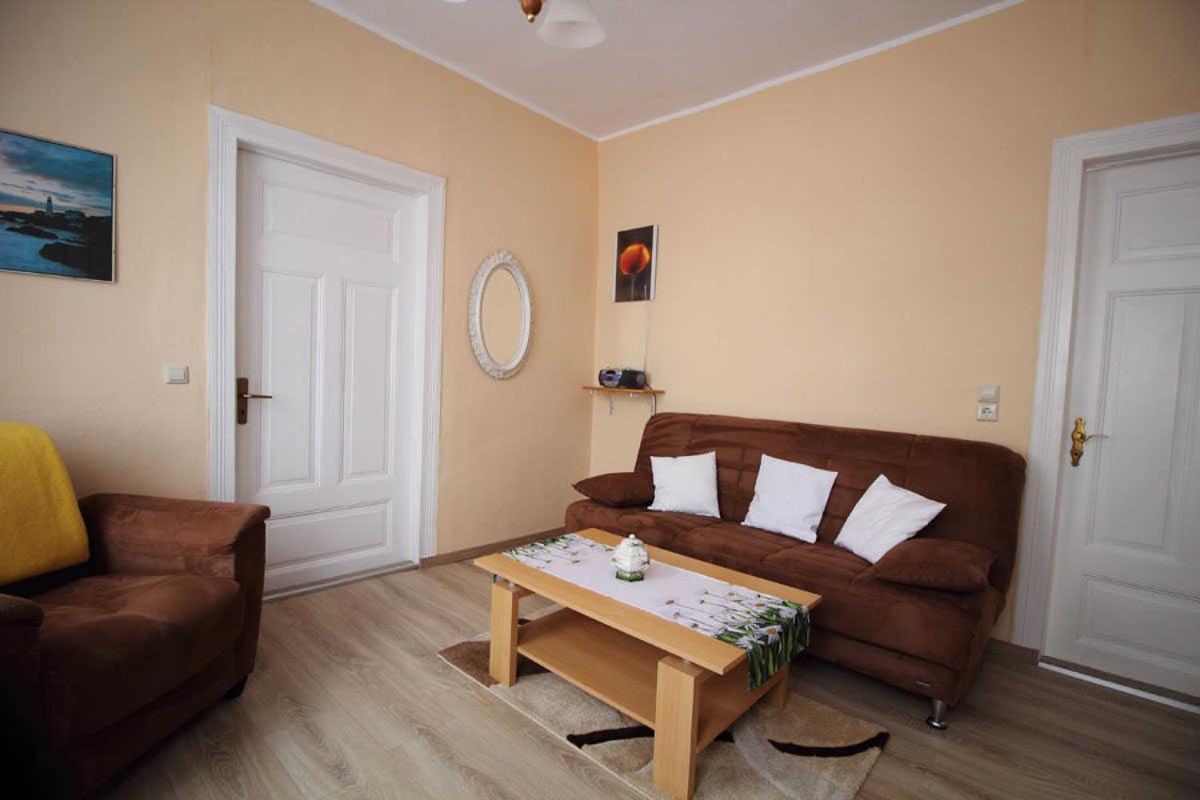 Ferienwohnung Thurk 사스니츠 외부 사진